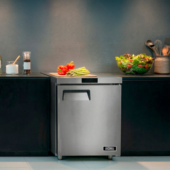 Mesa refrigerada de 200 litros con una puerta sólida